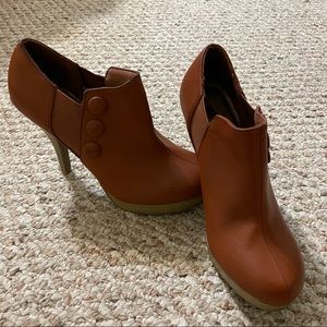 Unlisted Tan Booties - Women’s 6